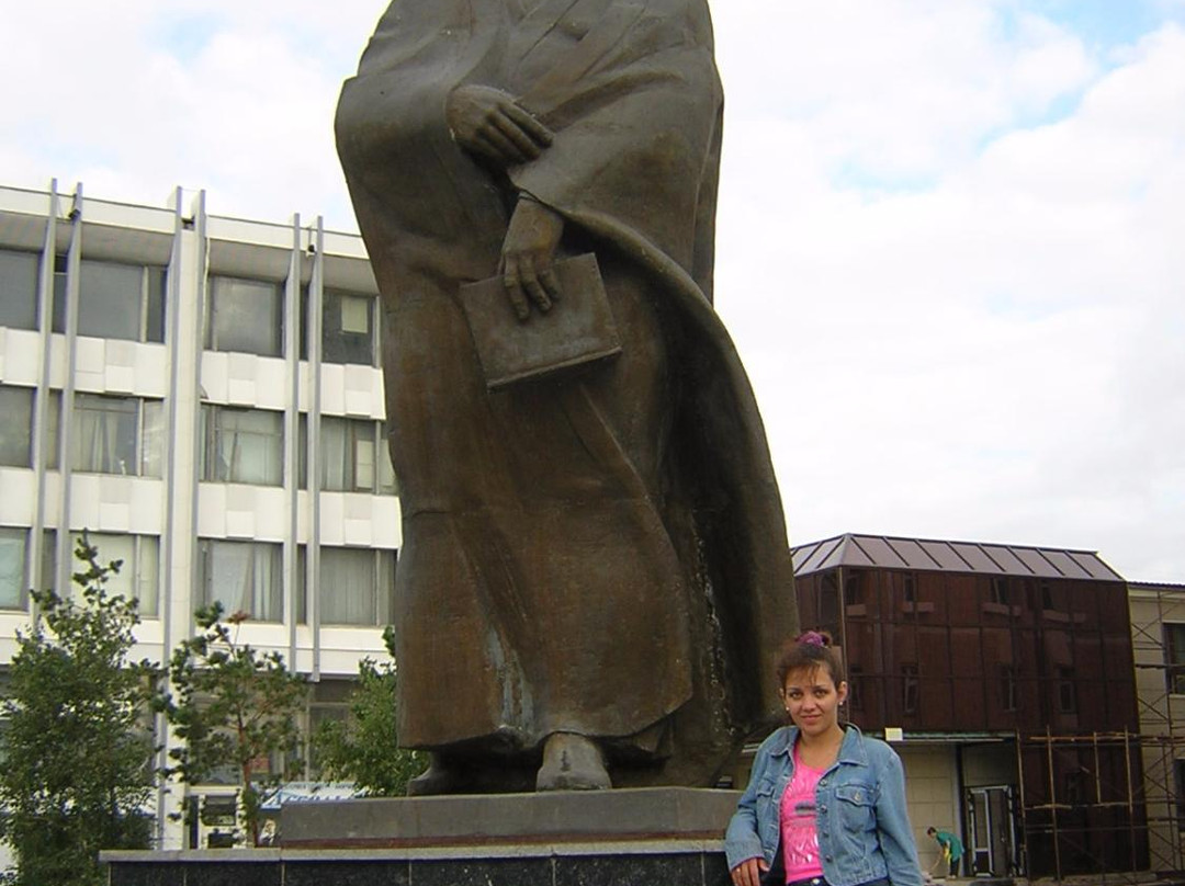 Abai Kunanbayev Monument-努尔苏丹必去景点