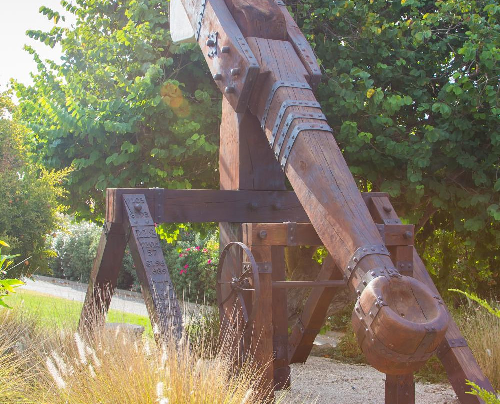 Beit Hatotchan - IDF artillery museum and memorial monument-Zichron Yaakov必去景点
