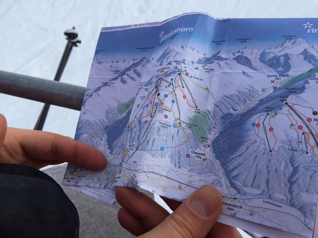 Top Secret Ski and Snowboard Company-Davos Platz必去景点