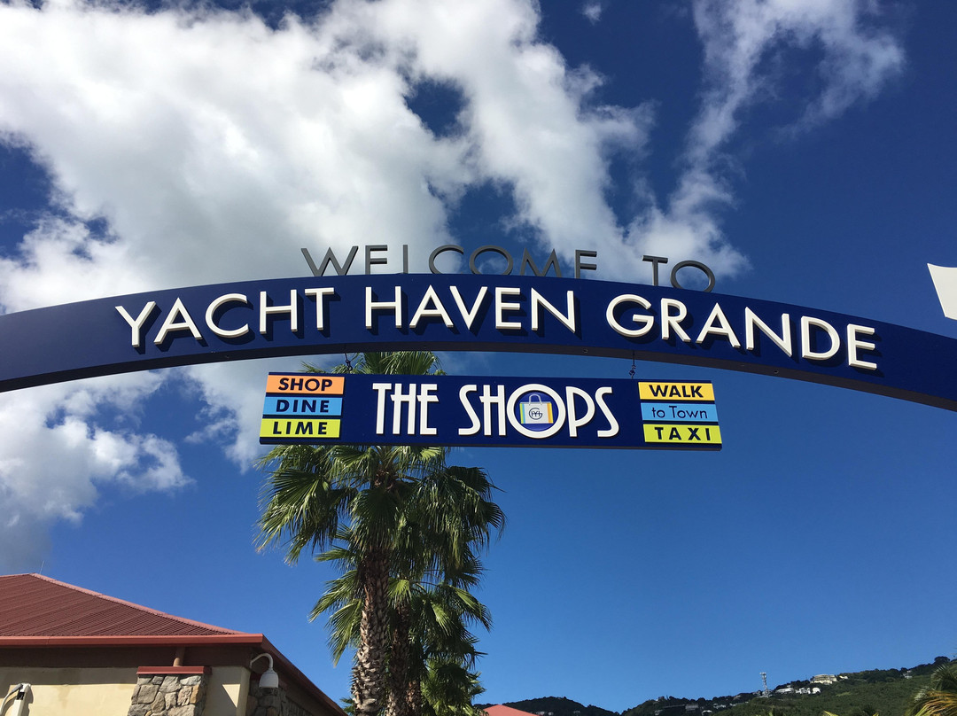 The Shops at Yacht Haven Grande-夏洛特阿马利亚必去景点