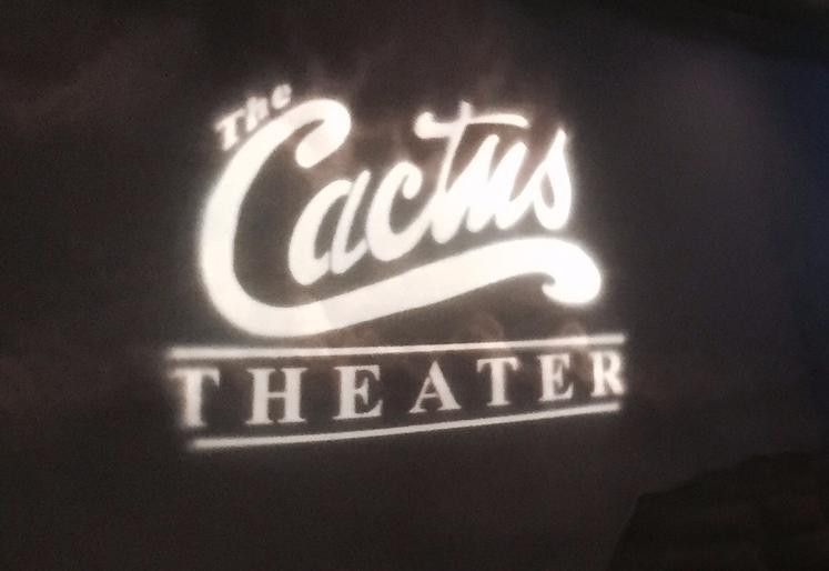 Cactus Theater-拉伯克县必去景点
