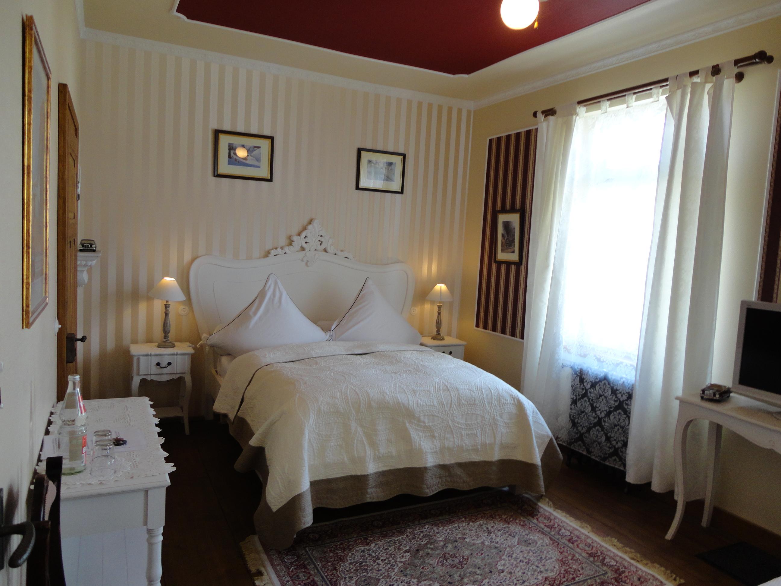 Ferienpension und Oldtimerhotel Schwarzwald-客卧