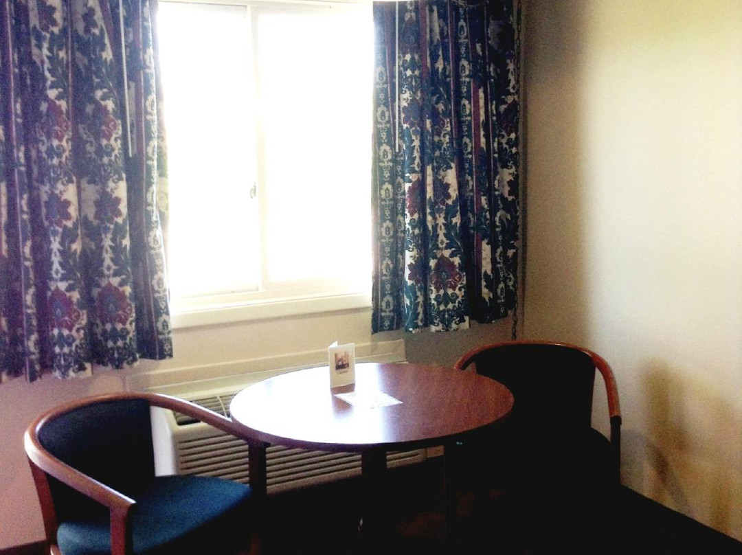 Dollinger's Motor Inn主图