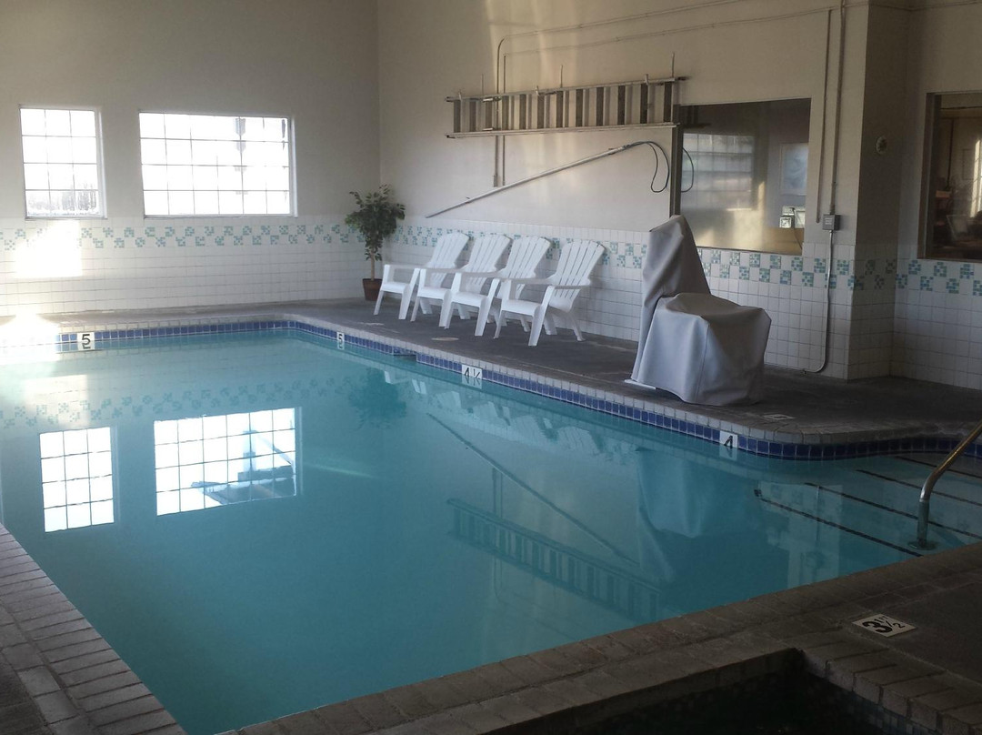 Americas Best Value Inn Burns主图