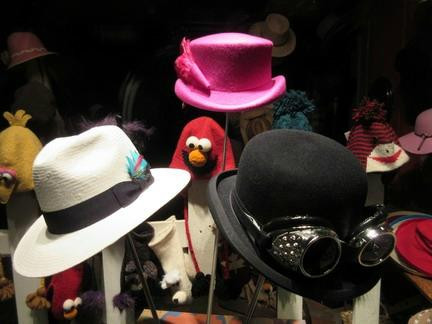 Roberta's Hats景点图片
