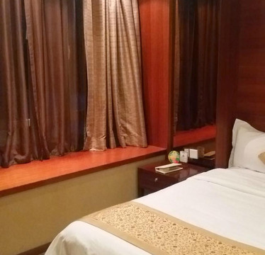 金中环酒店公寓(深圳会展中心店)主图