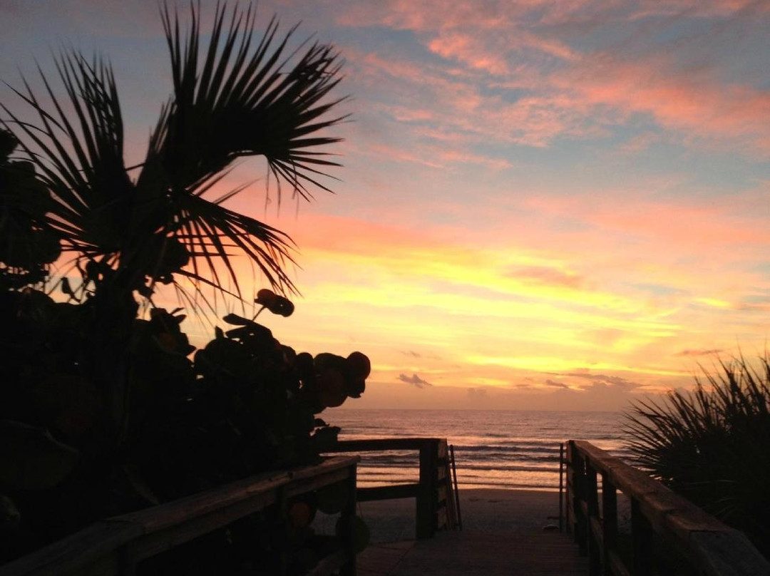 Coconut Palms Beach Resort