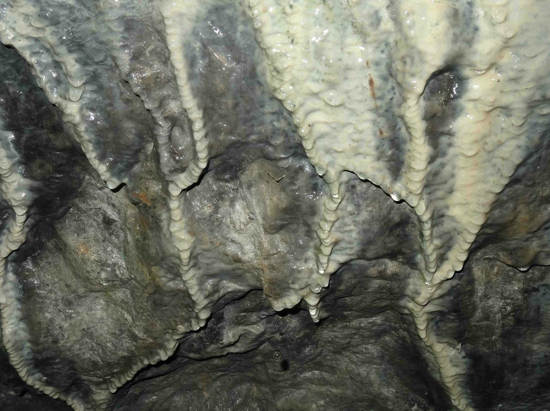 Osuzawa Limestone Cavern-饭能市必去景点