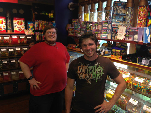 Fuzzywigs Candy Shop-韦尔必去景点