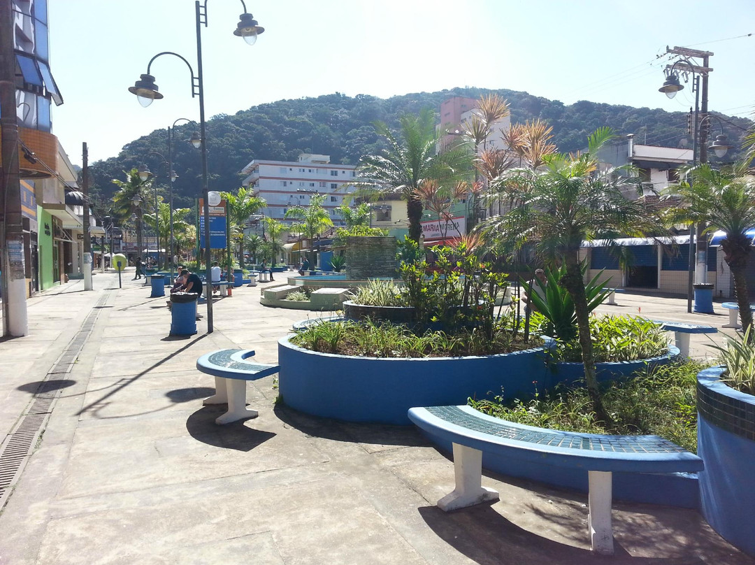 Praca Fernando Arens Jr-Mongagua必去景点