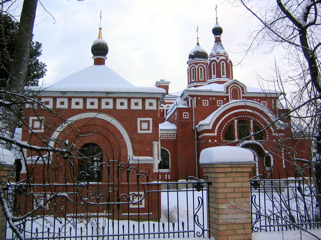 Holy Trinity Church-希姆基必去景点