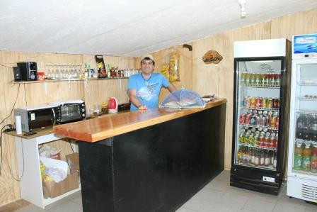 Isla Robinson Crusoe餐馆和美食-Brisas Del Mar