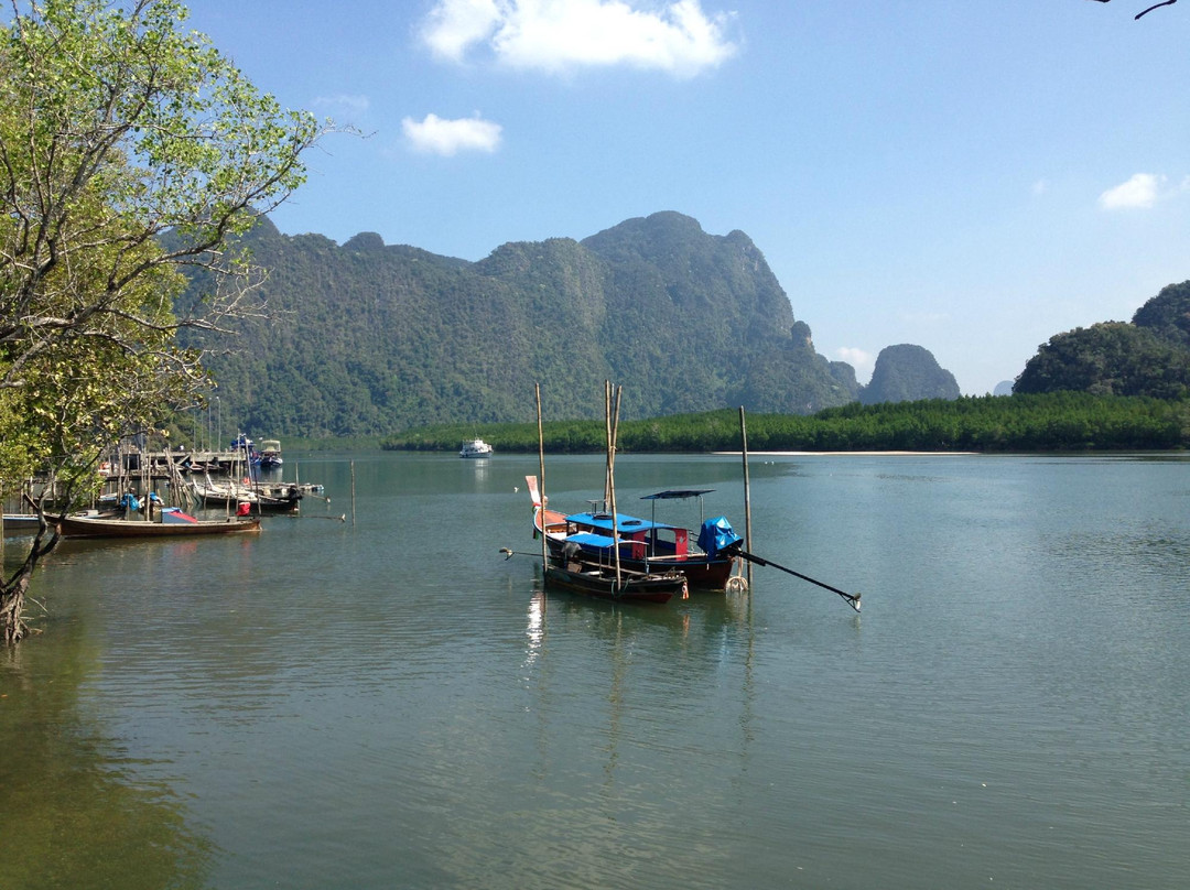 阿卡内克酒店主图