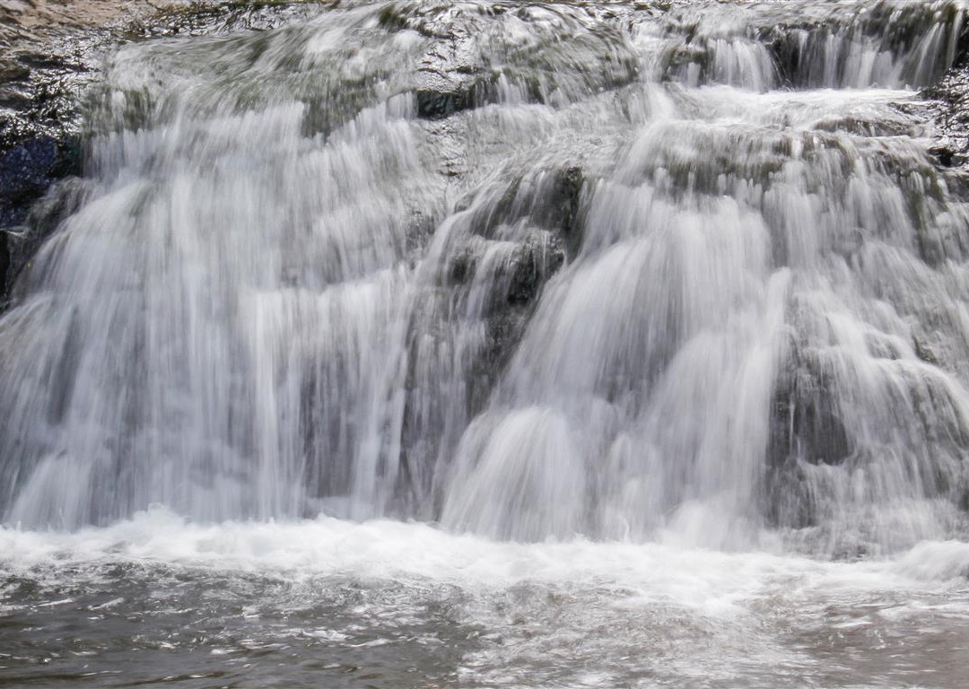 Papaseea Sliding Rock-阿皮亚必去景点