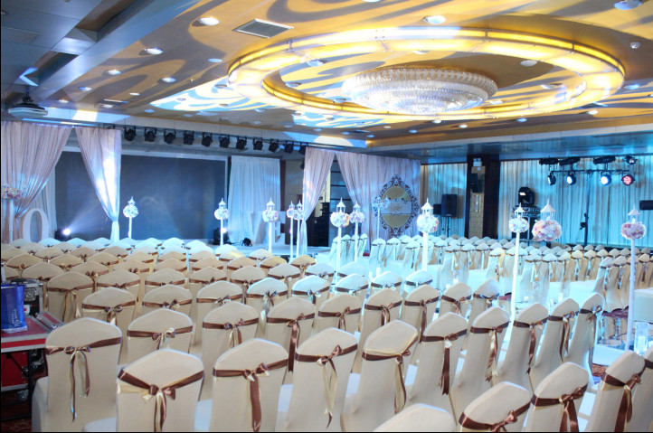 郑州贝克大酒店主图