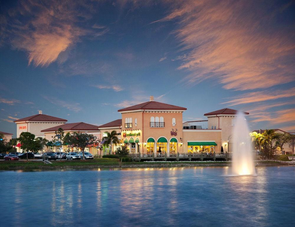 Coconut Point-埃斯特罗必去景点