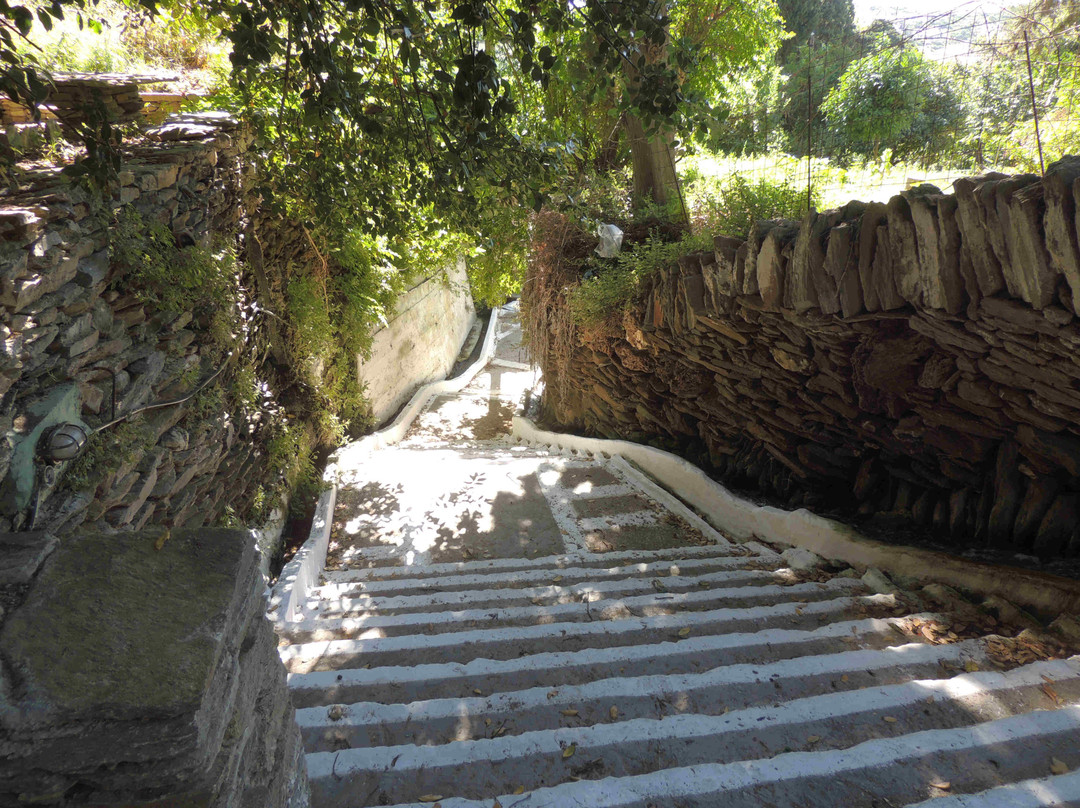 Village Path-Batsi必去景点