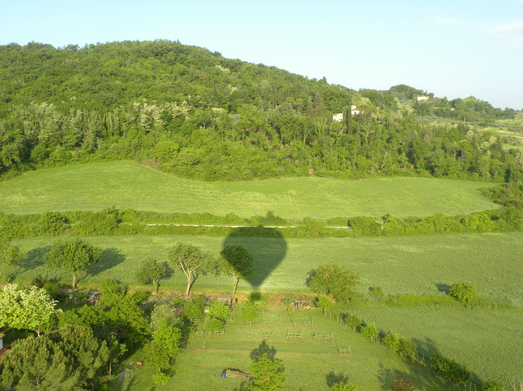 供托斯卡纳热气球之旅-佩萨河谷圣卡夏诺必去景点