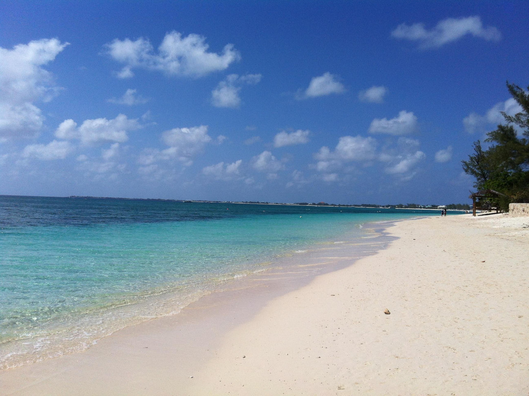 Seven Mile Beach-七哩滩必去景点