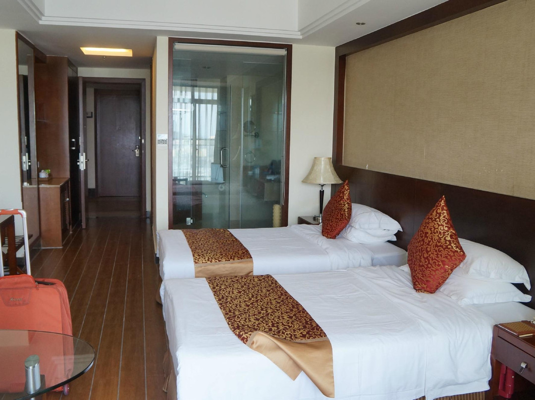 三亚黄河京都大酒店（第一市场鸿洲游艇码头店）主图