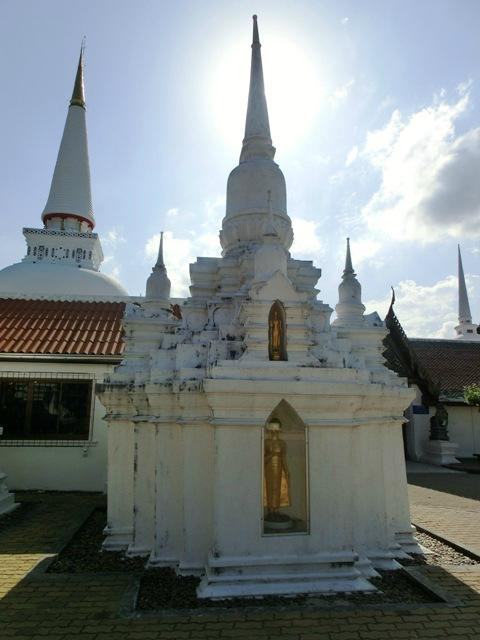 Phra Mahathat Woramaha Wiharn景点图片