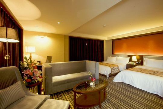 成都礼顿酒店主图