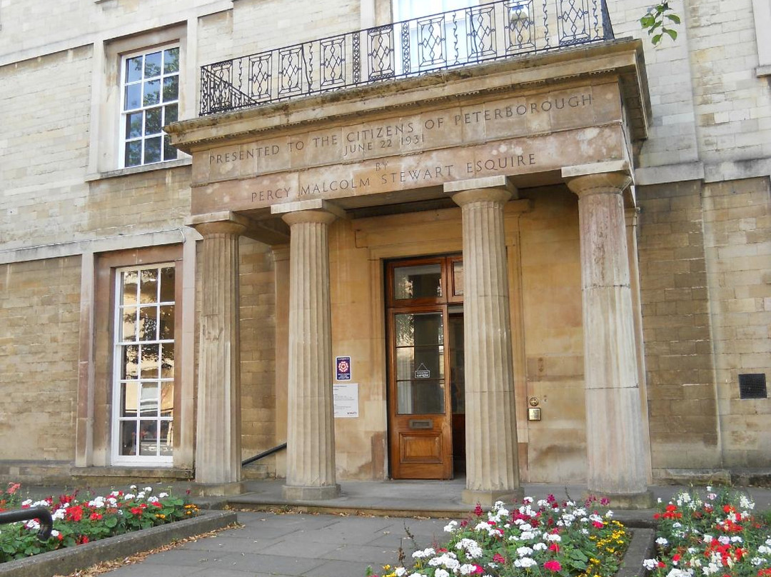 Peterborough Museum & Art Gallery景点图片