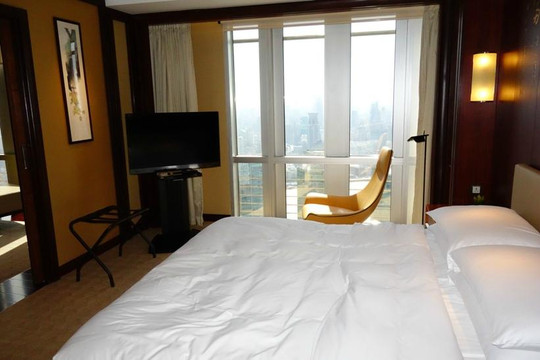 上海金茂君悦大酒店主图