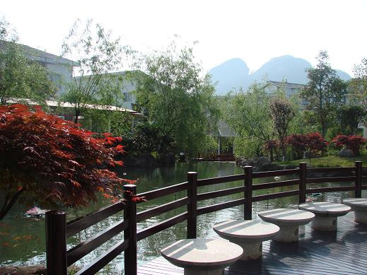 望峰花园酒店主图