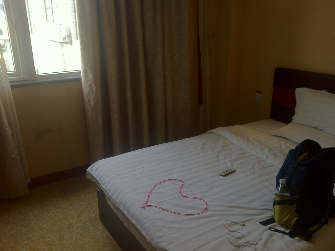 尚都嘉年华商务酒店主图