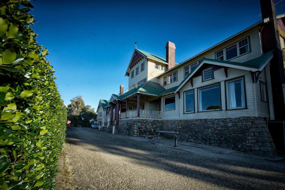 布莱特轨道酒店-客卧