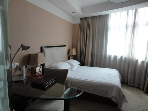 桔子酒店(上海外滩外白渡桥店)主图