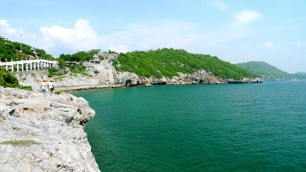 Ko Si Chang Island景点图片