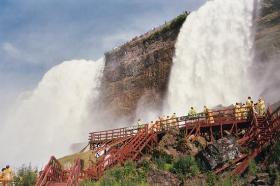 风洞-尼亚加拉大瀑布必去景点