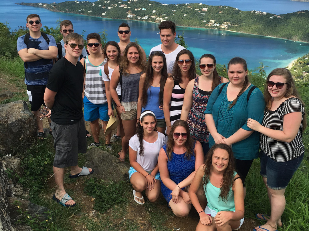 Marian's Taxi Service-夏洛特阿马利亚必去景点