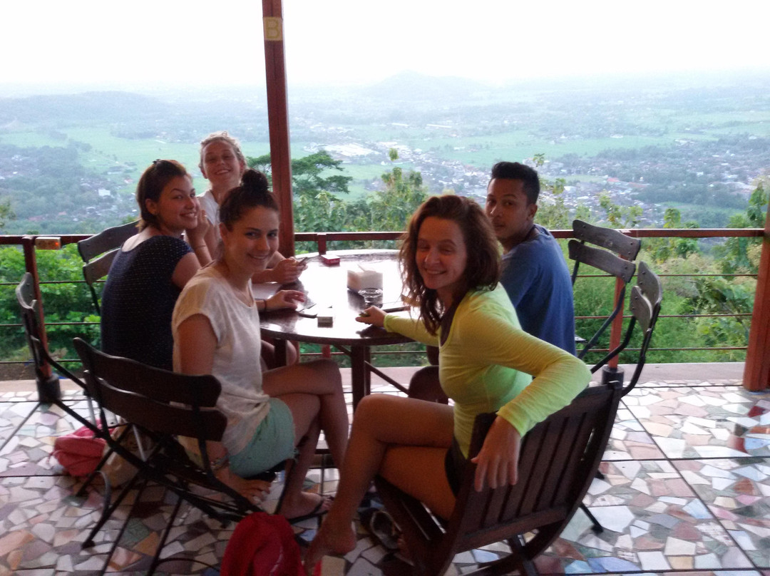 Indoparadiso - Day Tours-日惹必去景点