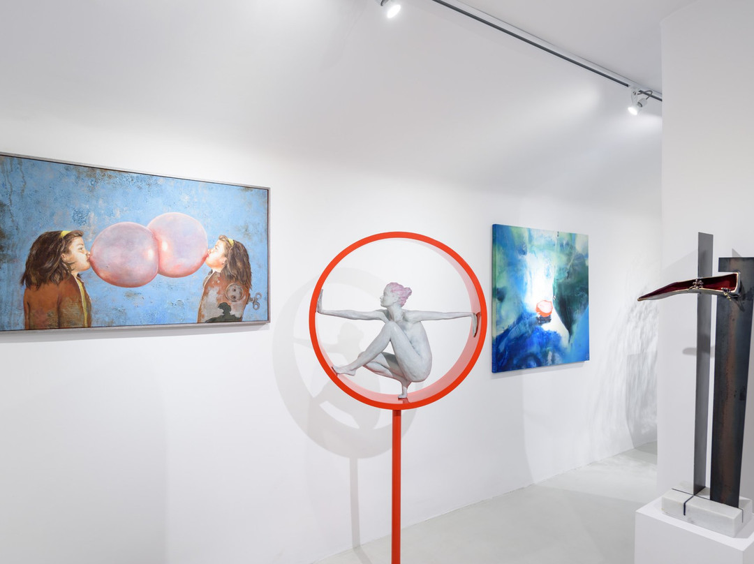 Oia Treasures Art Gallery景点图片
