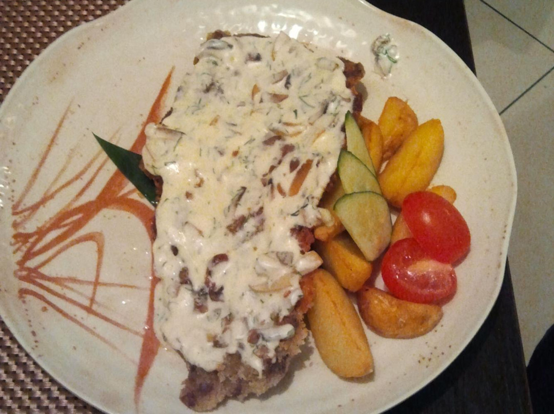 Podlesnaya Tavla餐馆和美食-Kioto