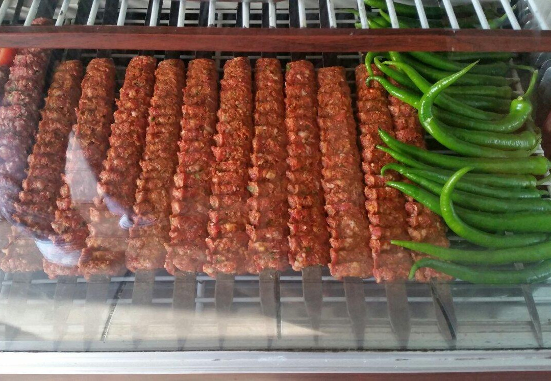 Kucuk Ev ve Isiklar lokantasi