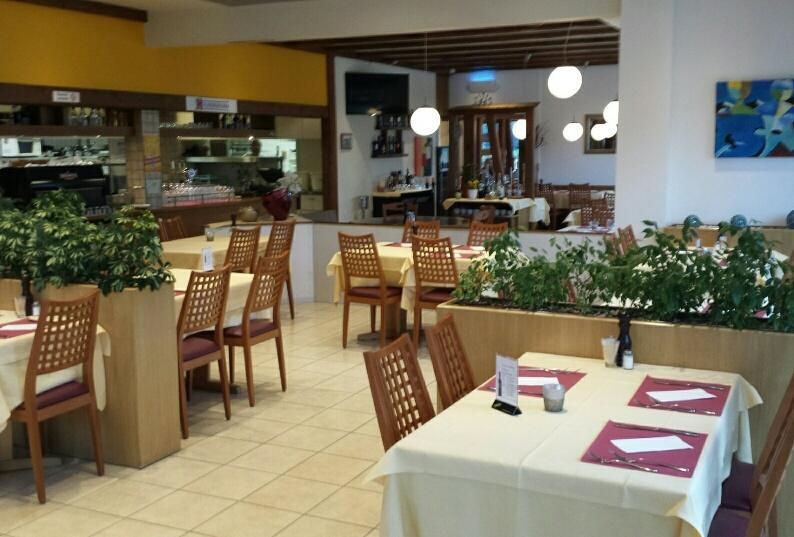 Steinmaur餐馆和美食-Riedpark Pizzeria Ristorante