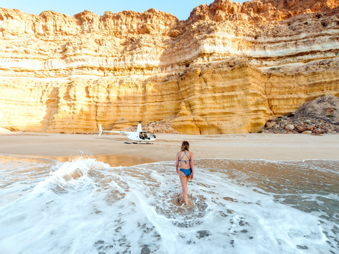 Coral Coast Helicopter Services-卡那封必去景点