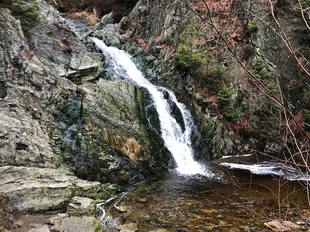 Cascade Du Bayehon-马尔梅迪必去景点