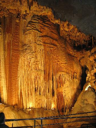 Meramec Caverns-斯坦顿必去景点