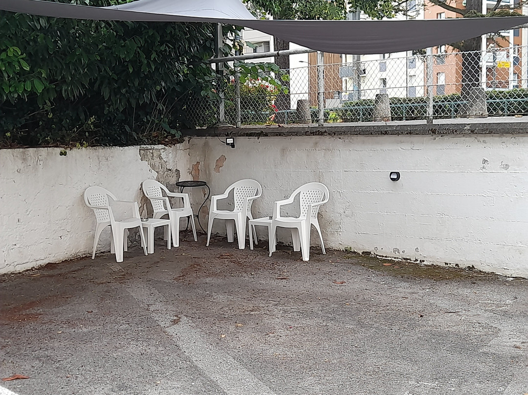 萨瓦酒店主图