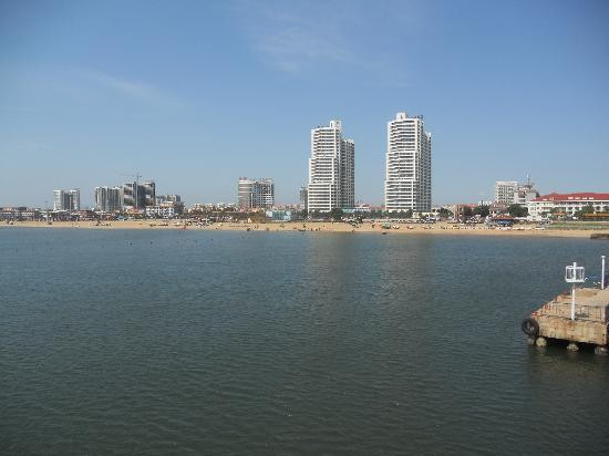 蓝色海岸公寓酒店主图