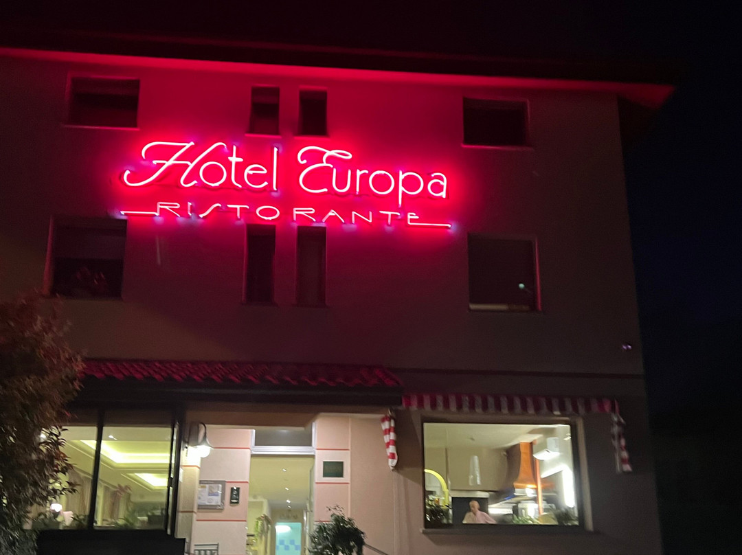 欧洲酒店主图