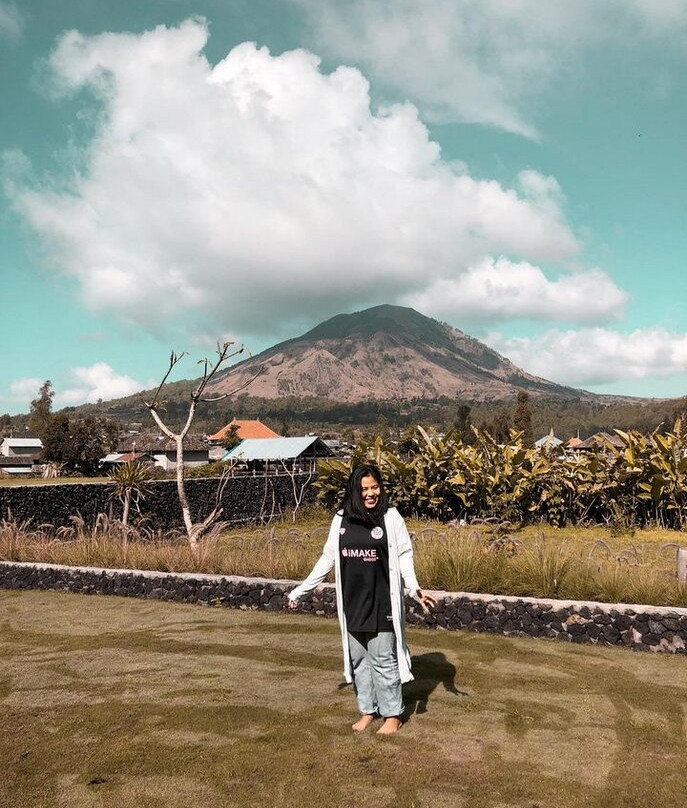 Host @ Volcano主图