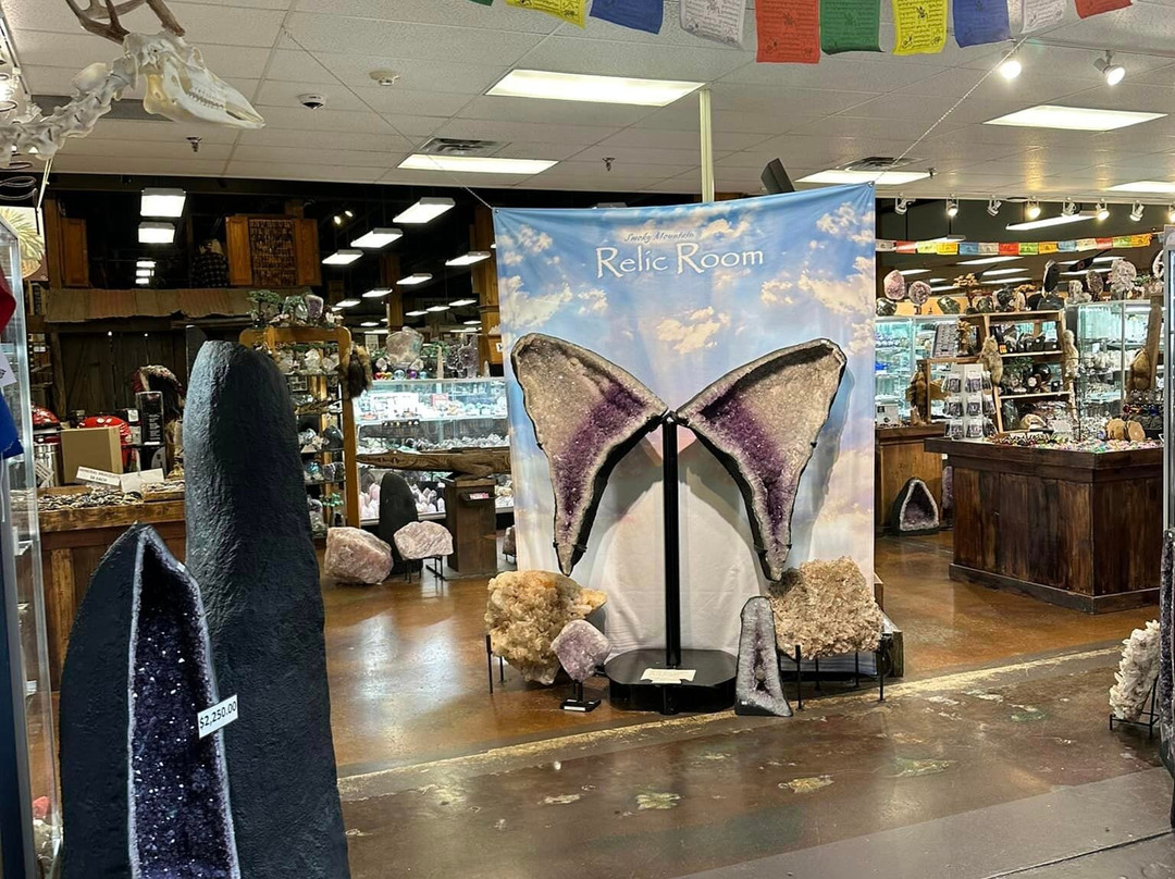 Smoky Mountain Relic Room-塞维尔维尔必去景点