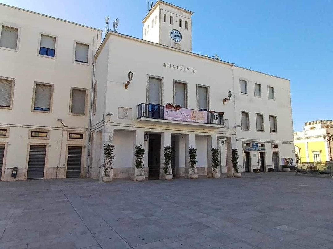 Municipio Comune Di Locorotondo-洛科罗通多必去景点