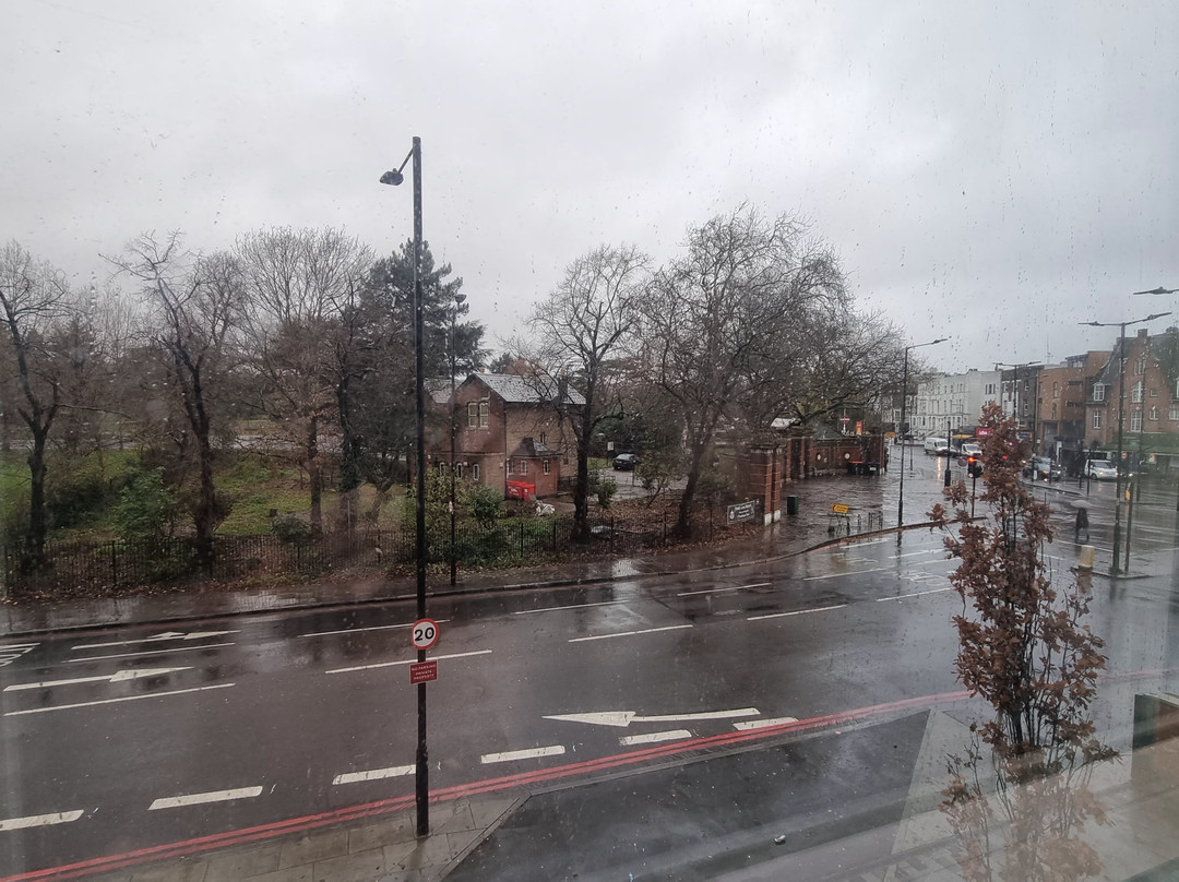 Travelodge London Manor House主图